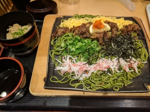 福岡空港で食べられる瓦そば
