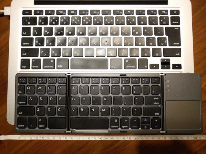 EW-RW21の・モバイルキーボードとMacの比較