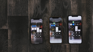 左からiPhoneXS・iPhoneXR・iPhoneXS Max